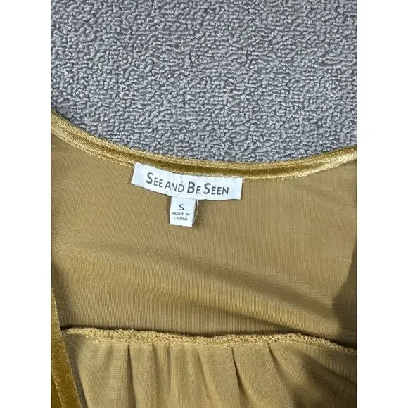 See and Be Seen Velvet Dress Maxi Short Sleeve Holiday Gold Size Small - Picture 3 of 7